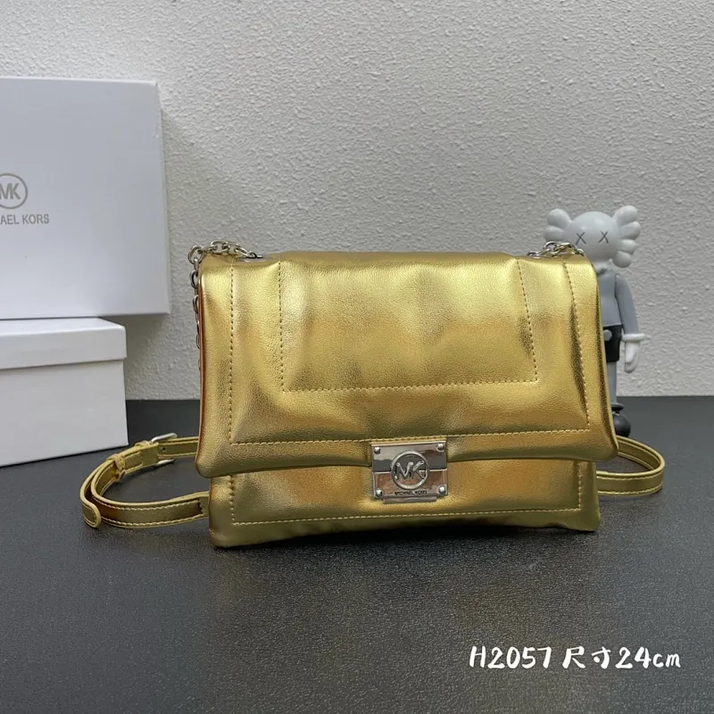 All categories Official website "Brand Women's Bags" Women's Bags 💙 MK replica MK, fine imitation MK bags, MK handbags, 2023 official latest version MK cowhide crossbody bag, bag factory, original material, size: 23-16-8CM